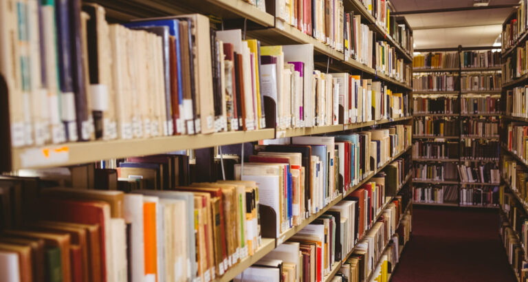 Biblioteki w Poznaniu – jak korzystać, adresy, godziny otwarcia